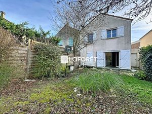 Maison Vert Saint Denis 4 pièce(s) 85 m²