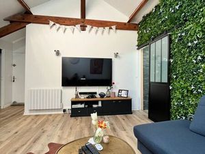 T2 Entièrement meublé / équipé dernier étage avec terrasse