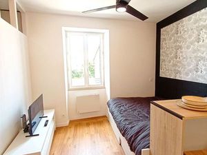 Studio meublé - Eau  électricité et internet inclus - Cœur de Tain-l'Hermitage