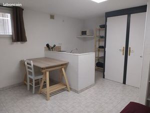 Studio quartier Champmaillot proche Fac