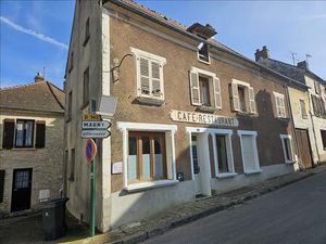 Vente maison 10 pièces 151 m² Chaussy (95710)