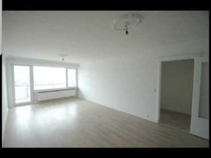 Lumineux 2 chambres : balcon  vue dégagée