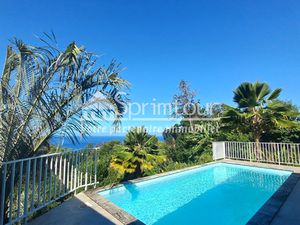 LOCATION-VILLA AVEC PISCINE BOUILLANTE- T5 VUE MER