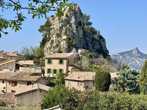 À Vendre Maison Atypique Avec Vue Exceptionnelle À La Roque-Alric