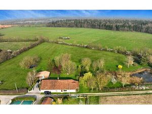 Maison Chanoz-Châtenay m² T-5 à vendre  510 000 €