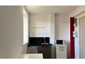 Location appartement  19 m² T-1 à Castres  300 €