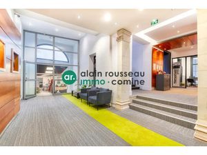 A LOUER 1 121 M2 BUREAUX HYPER CENTRE