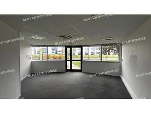 A LOUER / A VENDRE - BUREAUX 334 m² - SAINT-GREGOIRE