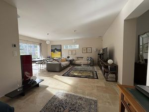 NOUVEAUTE à Arles-Pont de Crau