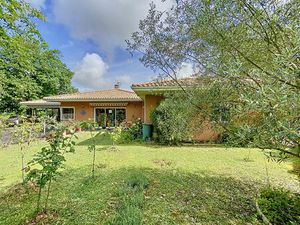 Villa plain pied Camblanes et Meynac