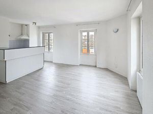 Appartement lumineux et bien situé au cœur de Saint-Pierre