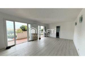 Double Appartement   3 entrées   4 places de parking