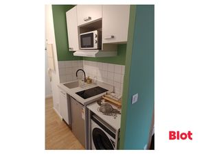 A LOUER - STUDIO MEUBLE - 27 M² - RUE DE SAINT MALO