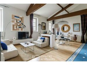 Appartement de caractère au coeur du château de La Cépière