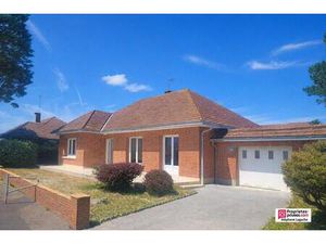 Plain-pied Sainte Cécile 4 pièce(s) 86 m2 avec jardin et garage à 700m de la plage