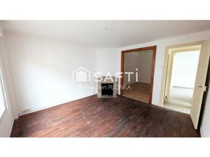 Maison - 5 pièces - 85m²