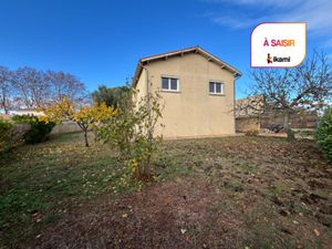 MAISON SUR 1 NIVEAU - GARAGE 200 m2 - TERRASSE - JARDIN