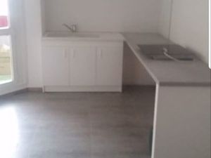 Location 3 pieces - allee de la Pelouse 38100 Grenoble