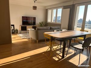 Appartement meublé 3 chambres centre