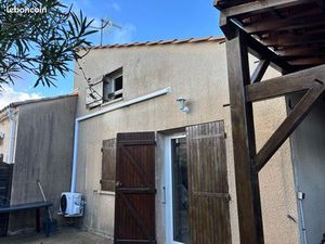 Maison avec jardin à louer de janvier à juin