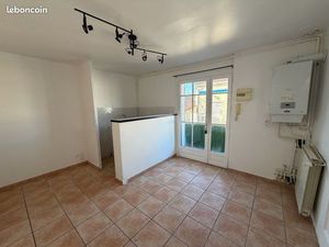 P3 location a l’année