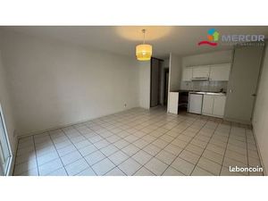 Studio 1 pièce 32 m²