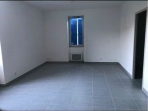 Beau T3 avec jardin commun