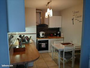 F2 bis Luxeuil centre cave et balcon