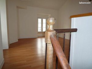 Mansle Hyper Centre-T3-90 m2-Tout à pied