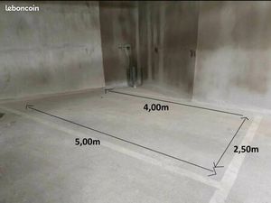 Place de parking en sous-sol sécurisé  proche T6