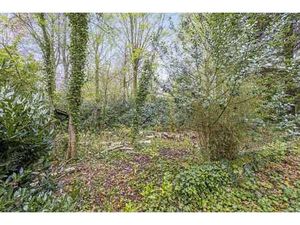 Terrain (1 100 m²) le long de De Linde/Puienbroeklaan à Sint