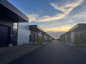 Local industriel mixte à louer