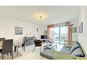 Location appartement  m² T-2 à Larmor-Plage  640 €