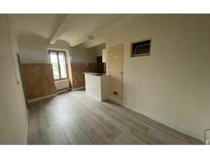Location appartement  m² T-2 à Saint-Julien-de-Cassagnas  430 €