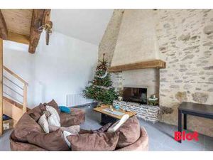Vente Longère et corps de ferme à La Bouëxière (35340) : à vendre / 128m² La Bouëxière