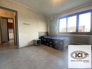 Jolie T1 bis de 35m² avec balcon et cave