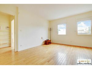 Boulogne - rue du Transvaal - 2 pièces de 46 m2 en rez de chaussée sur rue très calme