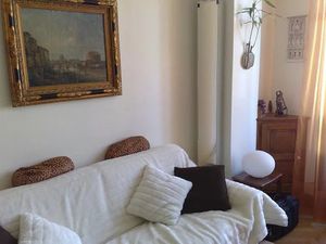 Trois pièces vide de 61m² avec deux balconnets