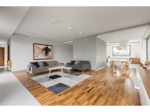 T3 AUX VOLUMES EXCEPTIONNELS – ESPACE & LUMINOSITÉ