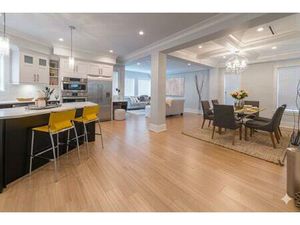 T3 HAUT STANDING AUX VOLUMES GÉNÉREUX – RARE À SAINT-OUEN