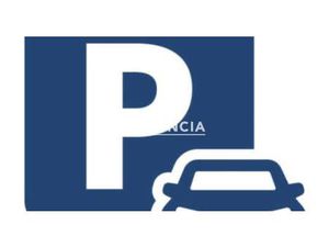 PLACE DE STATIONNEMENT EXTÉRIEURE