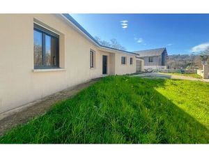 Location maison  m² T-5 à Atur  1 200 €