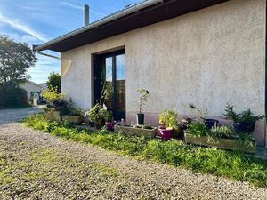 Maison Chassieu 5 pièces 109m2 jardin 897m2