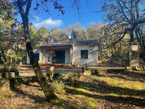 Maison Saint Saturnin Les Apt 3 pièce(s) 85 m2