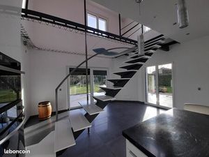 Maison 7 pièces 185m2