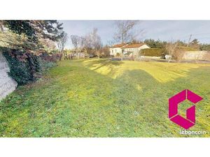 Maison 5 pièces 243 m²