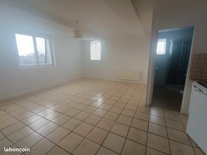 Studio lumineux 36 m² avec parking sécurisé