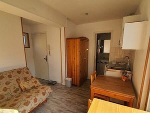 Petit studio meublé centre ville Sezanne