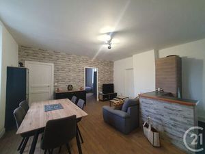 Appartement à louer - 3 pièces - 55 28 m2 - Thomery - 77 - ILE-DE-FRANCE