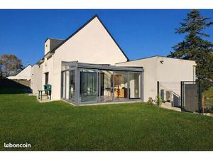 Belle maison BBC récente à louer à Guérande : prestations haut de gamme